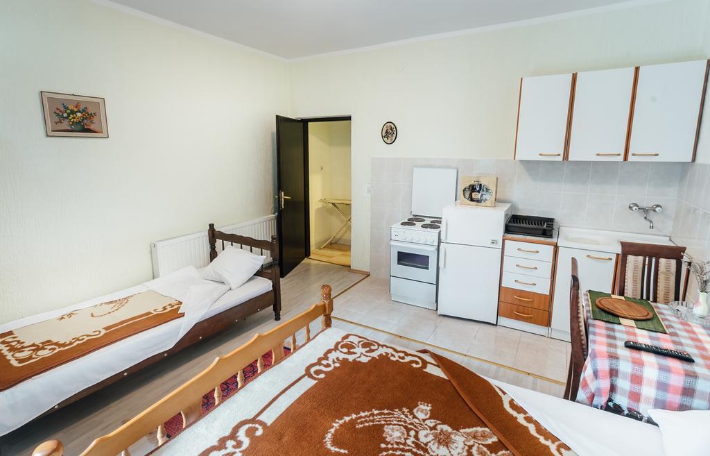 Guest House Bajceta Herceg Novi Extérieur photo